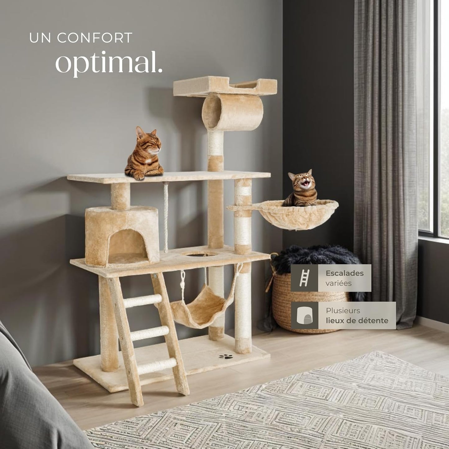 Arbre à chat avec plusieurs espaces de jeu et de repos